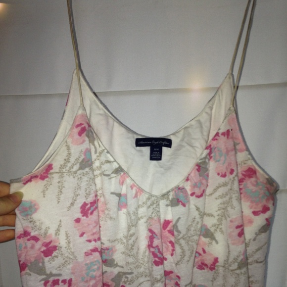 American Eagle Floral Top!! - Picture 2 of 3